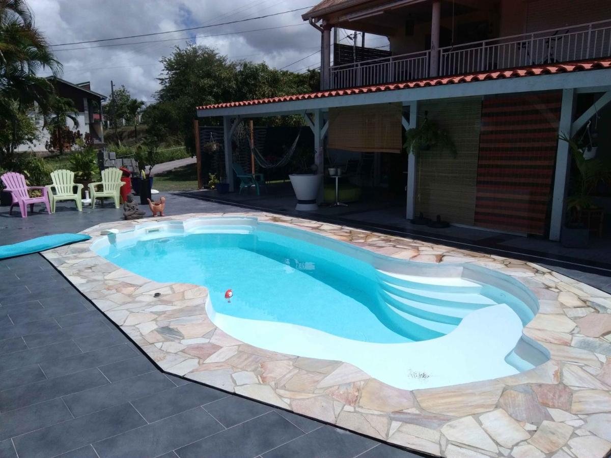 Grand T2 Tout Confort , Emplacement Ideal Riviere-Salee エクステリア 写真